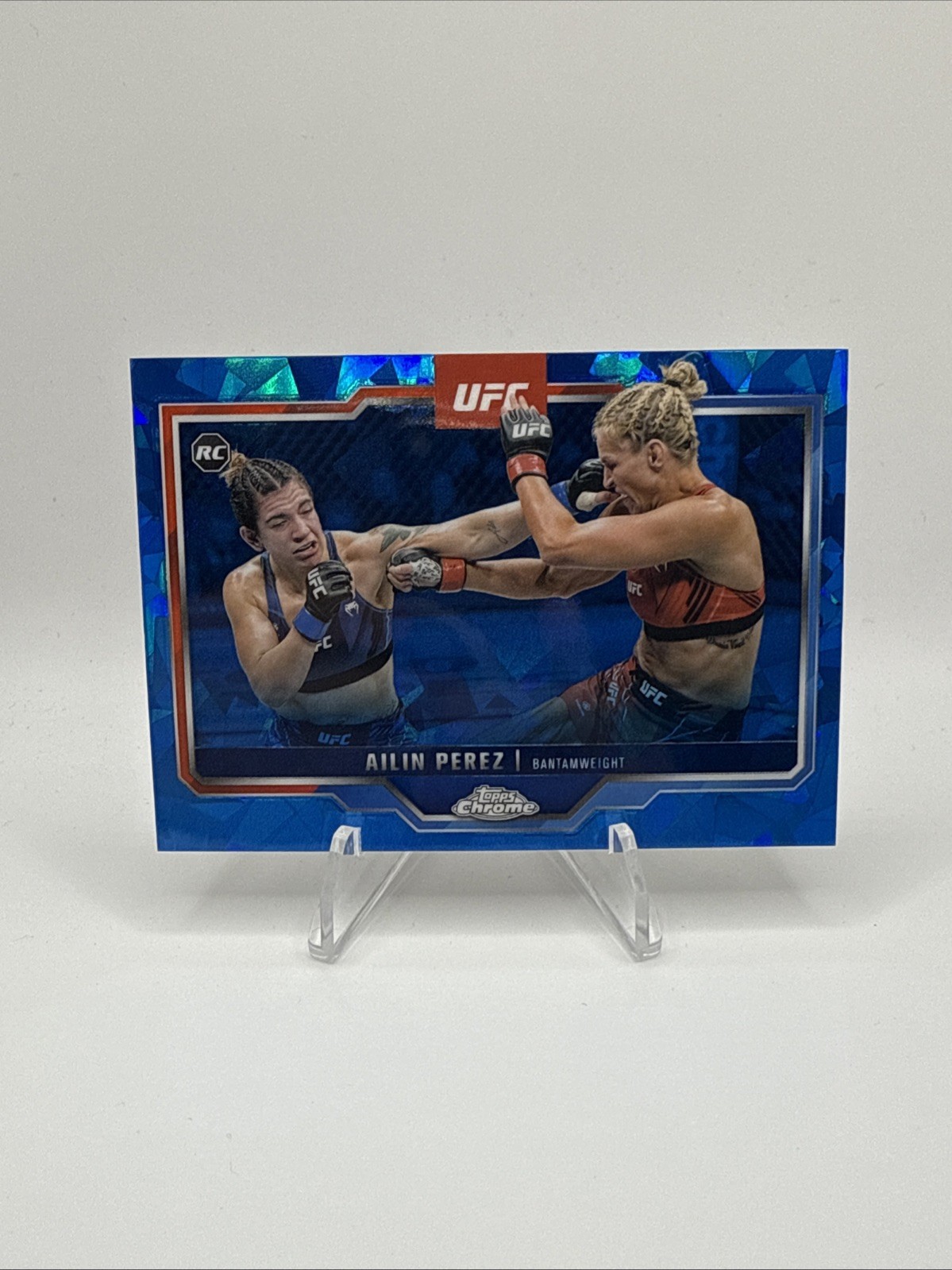 2025 Topps Chrome UFC Sapphire Ailin Perez RC #111