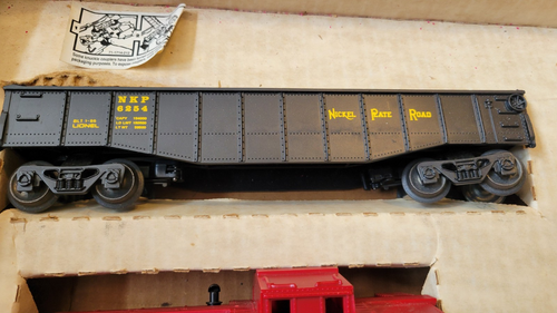 Lionel Nickel Plate Special Train Set Steam Locomotive 027 Guage - Picture 15 of 17