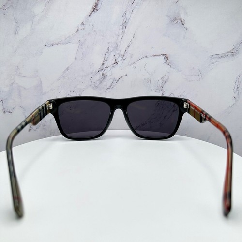New BURBERRY Polarized Black Classic Check Interior White LONDON ENGLAND Logo - Picture 15 of 19