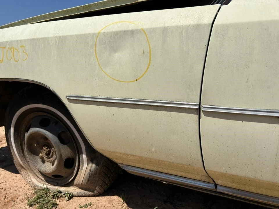 Driver Left Fender Fits 75-78 ELDORADO 104893991 - Изображение 3 из 4