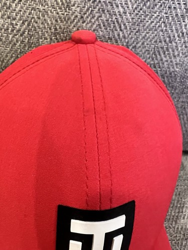Nike Golf Tiger Woods Hat Cap Adult M/L Red Classic99 Dri Fit - Picture 2 of 9