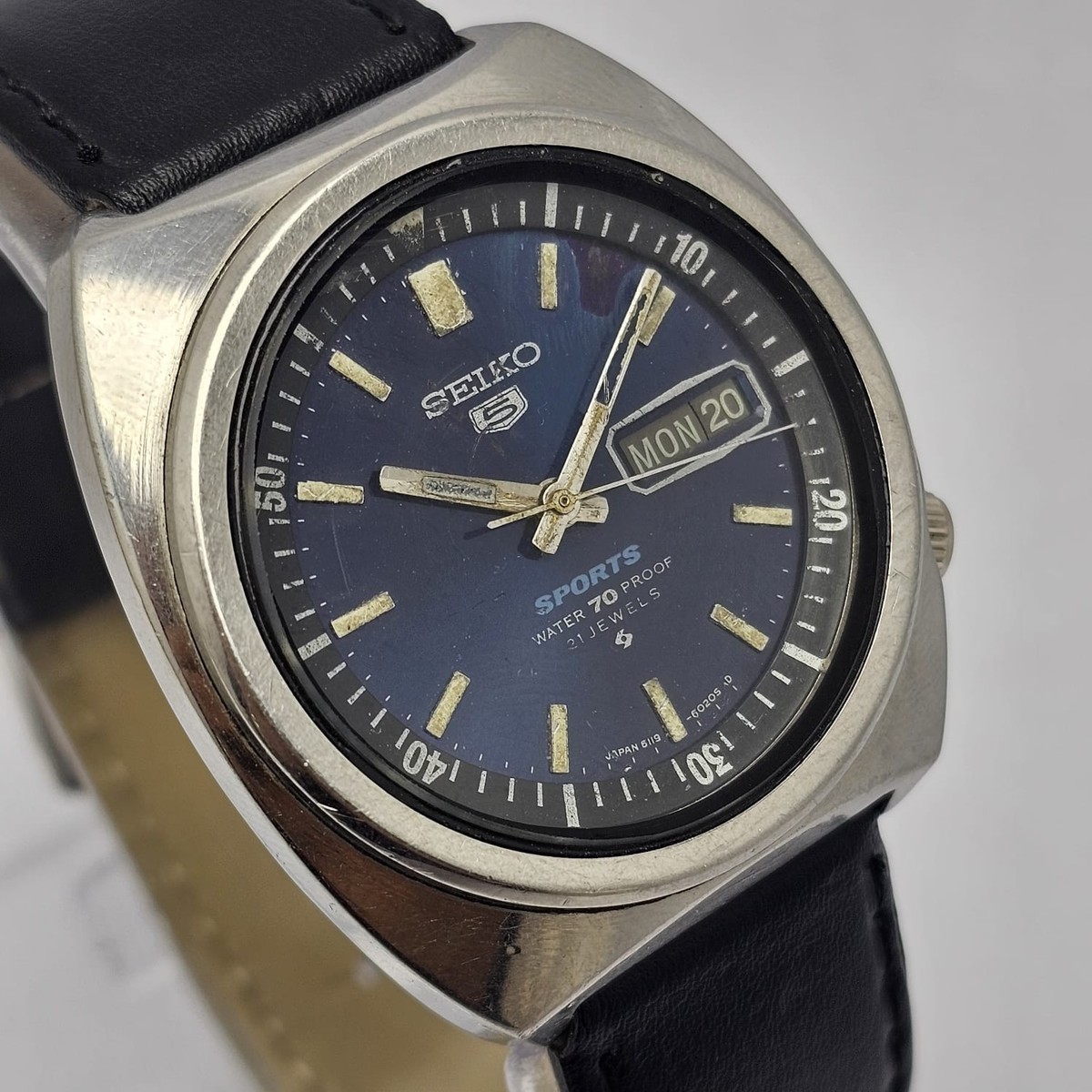 セイコー　5スポーツ(6119-6020)　SEIKO 5 SPORTS Seiko 5 Sports 6119-6020 Automatic Day/Date Vintage Men's