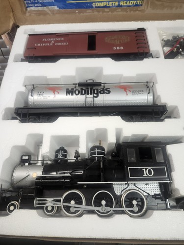 Bachmann Big Haulers Rocky Mountain Express  G-Scale Electric Train Set  - Picture 5 of 8