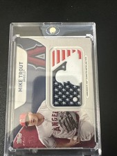 2017 Topps - Mlb Independence Day Silhouetted Batter Logo Patch Mike Trout