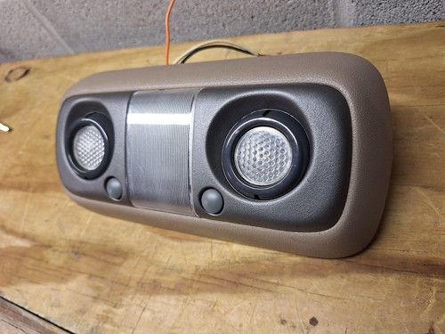 1994-1999 GMC Chevy Suburban Tahoe Yukon Astro Dome Light Map OEM 15725081 Tan  - Bild 2 von 13