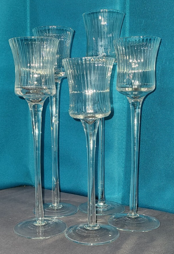 Juego de 5 candelabros y candelabros altos de vidrio transparente - Imagen 3 de 4
