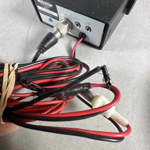 Vintage Cobra 19 Ultra III CB Radio Untested w/ Mic, Power, Connector Side Bolts - Picture 18 of 21