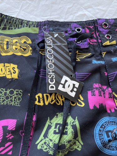 Totalmente Nuevos Zapatos DC Tablero Pantalones Cortos Tallas 32 O 36 - Imagen 2 de 8