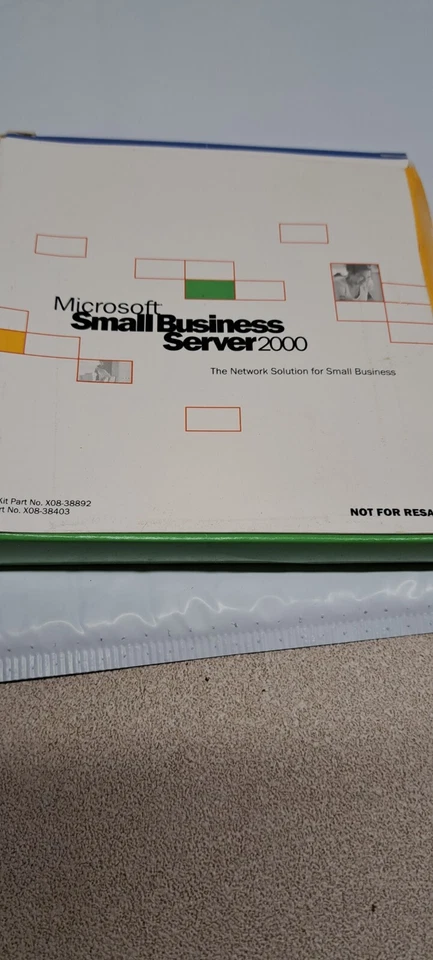 Microsoft Small Business Server 2000 NFR CDs With Keys. - Image 3 of 4