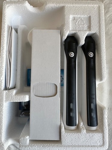 Oral-B Spazzolino Elettrico Pro 1 790 Black Edition Cross Action Confezione da 2 - Foto 3 di 5