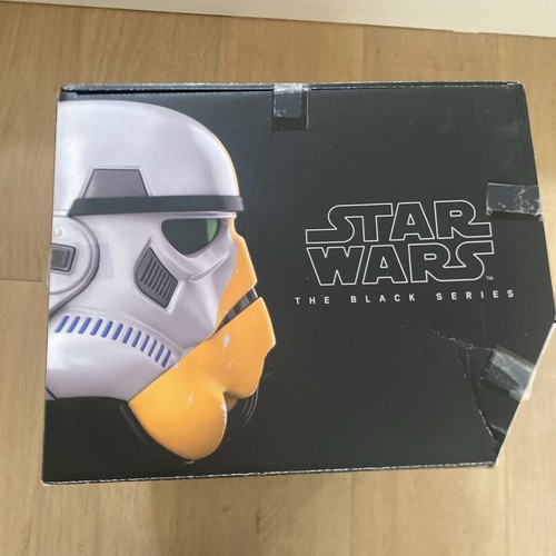 Casco elettronico premium Hasbro Star Wars serie nera artiglieria Stormtrooper - Foto 9 di 13