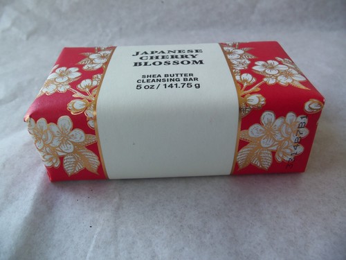 Japanese Cherry Blossom Shea Butter Cleansing Bar Soap! 5oz! NEW! - Picture 3 of 7