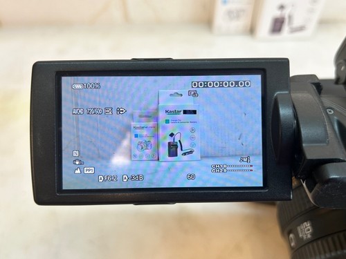 Videocamera professionale Sony NXCAM HXR-NX5R T0564x - Foto 10 di 22