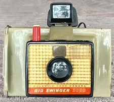 VINTAGE 1960s POLAROID LAND CAMERA COLORPACK II WITH ORIGINAL BOX INSTRUCTIONS