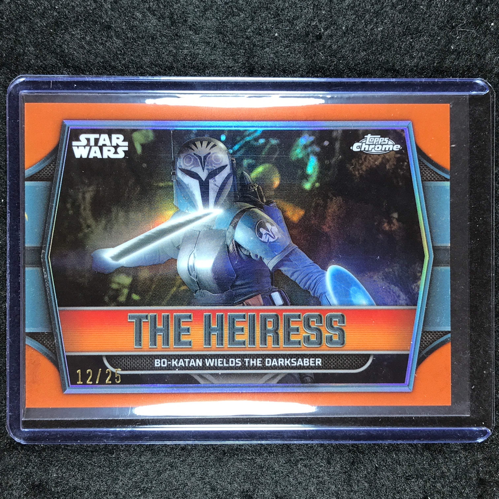 2024 Topps Chrome Star Wars BO-KATAN WIELDS THE DARKSABER Heiress Orange 12/25