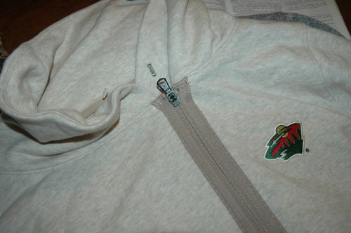 Maglione Minnesota Wild! Under Armour Cold Gear Loose donna grande nuovo con etichetta full zip - Foto 10 di 10