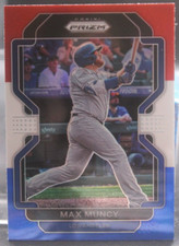 2022 Panini Prizm - Red White & Blue Prizm #42 Max Muncy