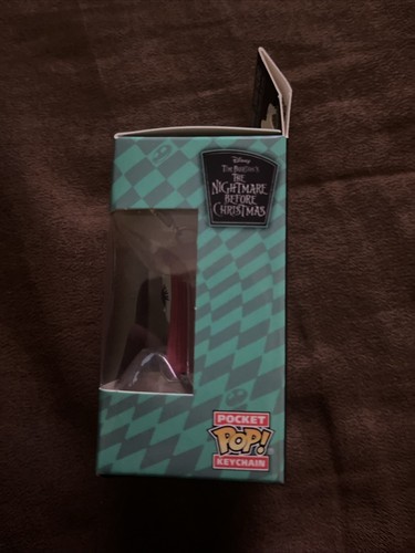 Funko Pesadilla Antes De Navidad Sally Costura Bolsillo Pop! Llavero - Imagen 4 de 6