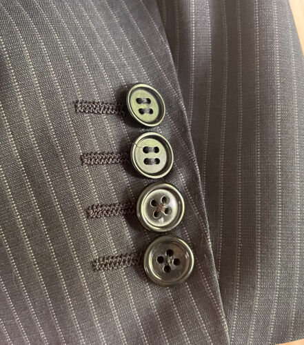Canali Men’s Navy Pinstripe 100% Wool Three Button Travel Blazer Size 44R - Picture 3 of 8