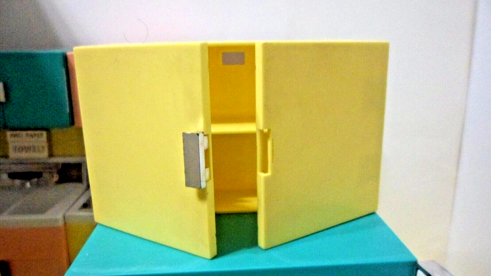 Picture 9 of 24
