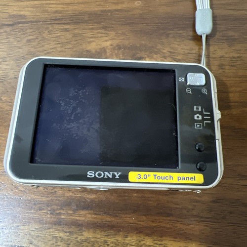 Sony Cyber-Shot 10.1 MP DSC-N2 Digital Camera Parts/Repair Only No Battery - Picture 4 of 8