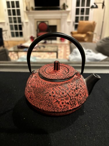 Red Cast Iron Teapot With Strainer - Picture 2 of 5