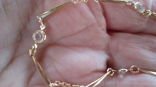 AVON DELICATE 6.75" BRACELET WITH CRYSTALS VINTAGE - Picture 3 of 5