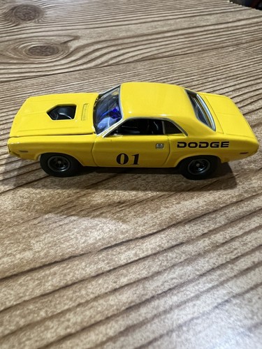 Johnny Lightning 1970 Dodge Challenger 11 Stück **lose** - Bild 4 von 12