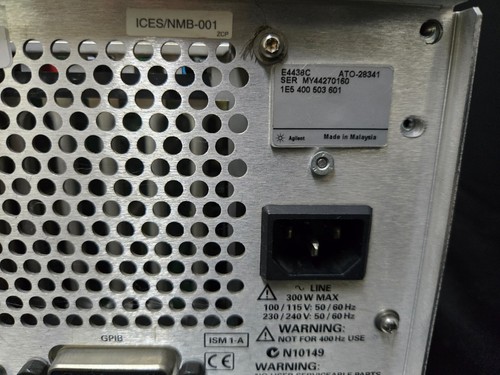 HP Agilent E4438C 250KHz - 3GHz ESG Vector Signal Generator IST-VERKAUF - Bild 5 von 13