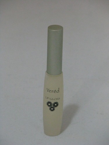 Vered Cosmetique Lipgloss 8.5g New in Box - HARD TO FIND Outside of Salons! - Picture 9 of 10