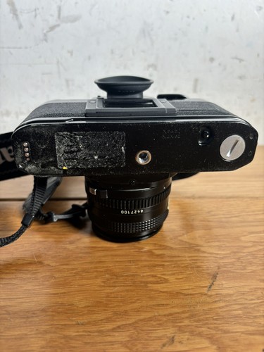 Canon A-1 Film Camera & FD 50mm F1.8 Lens - Picture 12 of 14