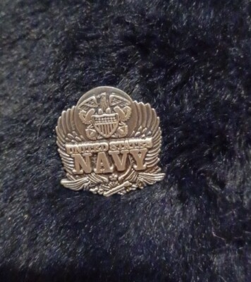 United States Navy Eagle Hat or Lapel Pin 
