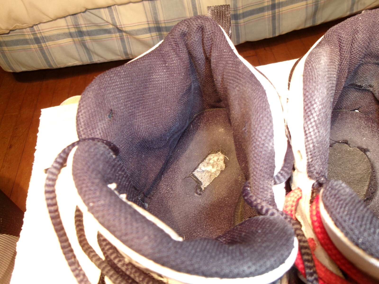 Bild 9 von 16
