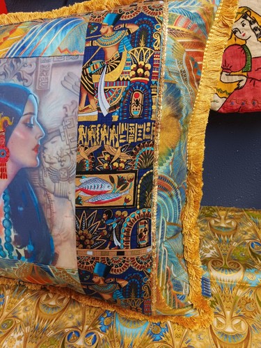 Vintage Mexico Princess image pillow Drechsler Senorita Gold Egyptian Klimt - Picture 8 of 10