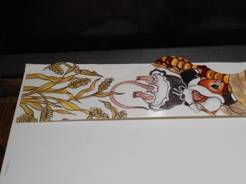 Vintage Thanksgiving Pilgrim Mice Bulletin Board Border 14 Pieces Laminated New! - Picture 3 of 5