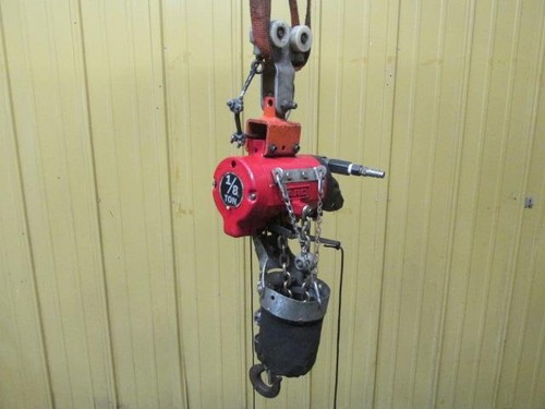 Ingersoll Rand ARO 7770E-2A10-C6U Pneumatic Air Chain Hoist 10' Lift 1/8 Ton