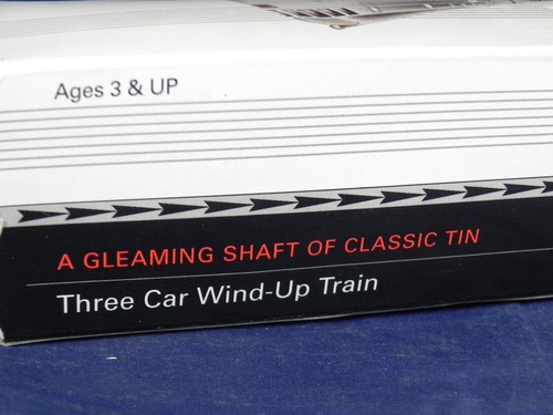 Chrome Plated Tin Streamliner 3-Car Train Wind-Up Toy Schylling in Box w/ Key - Picture 13 of 16
