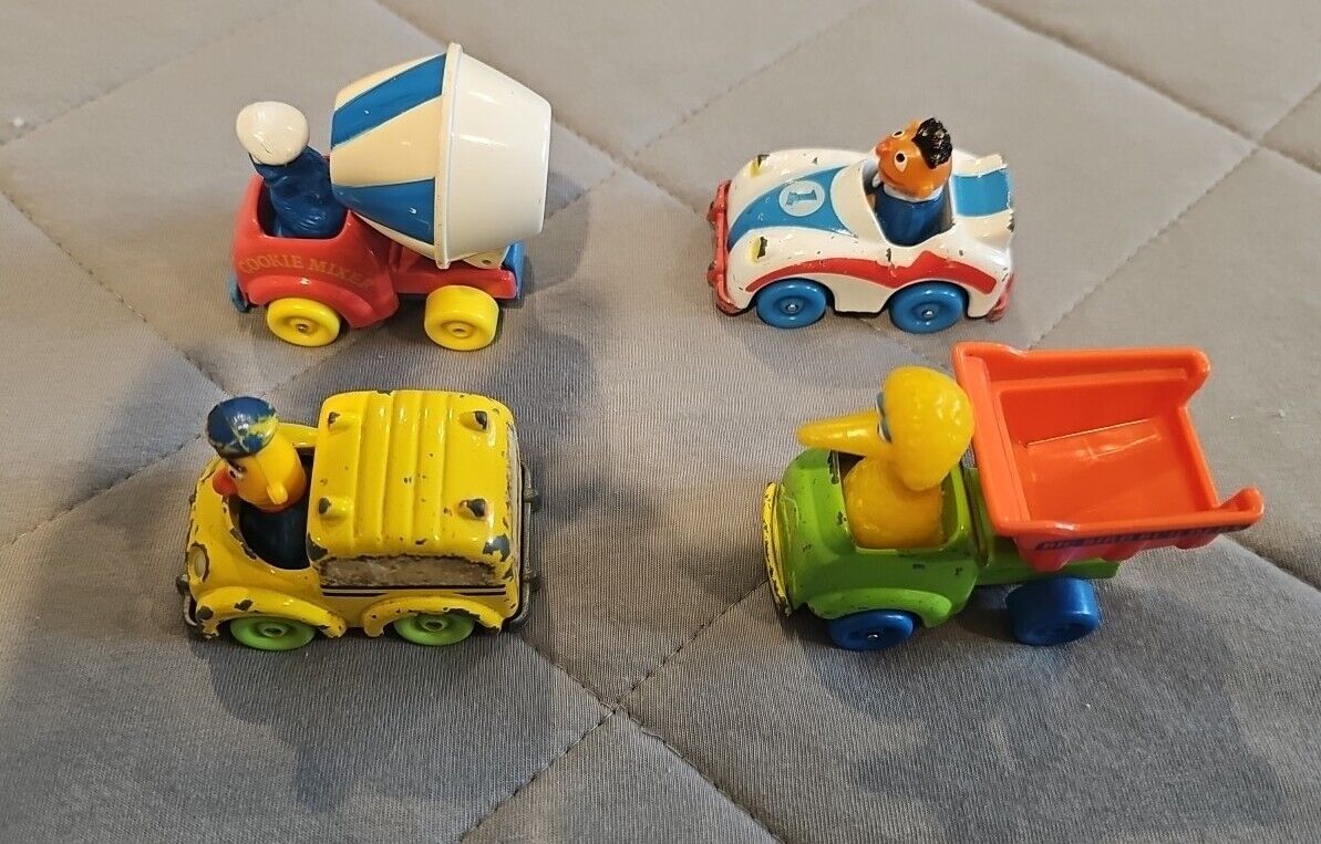 Foto 1 di 16