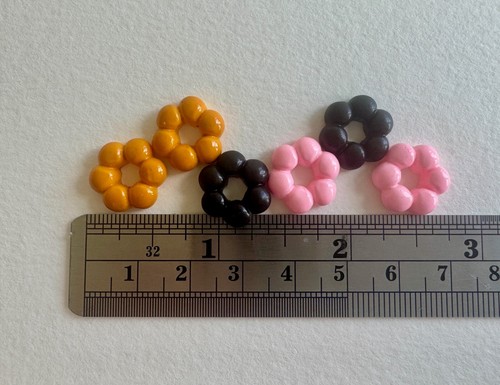 Wholesale 1:6 10/30pc Hand painted Resin dessert cake Donuts Dollhouse Miniature - Picture 43 of 44