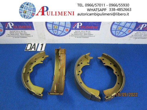 SERIE GANASCE FRENO PER CELICA CRESSIDA CROWN DYNA HIACE HILUX LAND CRUISER - Foto 1 di 3