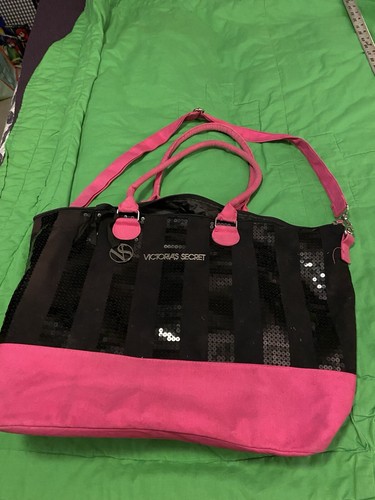 Victoria's Secret Shoulder Bag Tote Sequin Logo Purse Large Weekender Black Pink - Picture 3 of 3