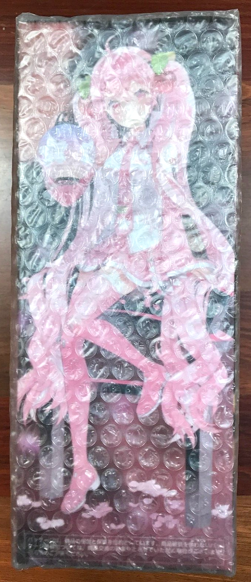 NIB Hatsune Sakura Miku Vocaloid Lantern AMP Figure Cherry