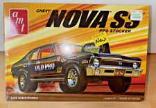 AMT 1972 Chevy Nova SS Old Pro 1:25 Scale Model Kit Drag Racing Stock NEW Sealed