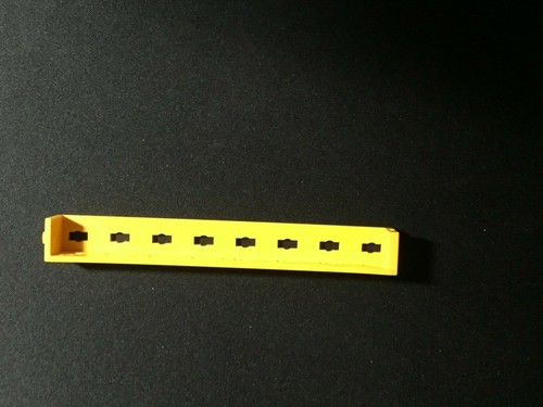 Fischertechnik 36294: Angle Girder 120, Lot of 10. Yellow - Picture 4 of 12