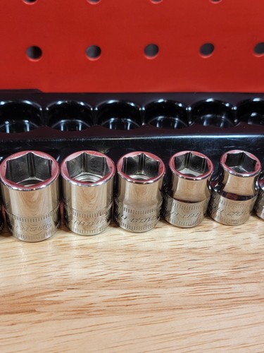 Snap-on 212FSMY 8mm-19mm 3/8" Drive NICE 12-Piece Shallow 6-Point Socket Set - Picture 7 of 24