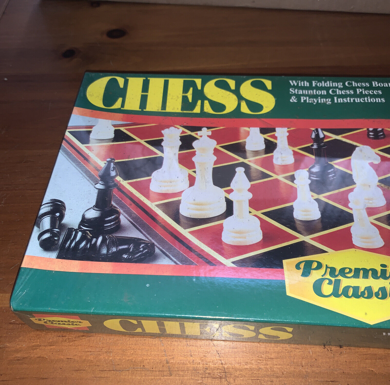 Pressman Chess Set Game Black & White Staunton Style Pieces Board & Rules  Unused