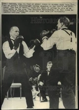 1965 Press Photo Tony Zale Tries His Skill as an Ex-Fighter With Walter Pidgeon