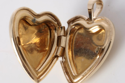 10k Gelbgold Floral Filigran Herz Medaillon Anhänger (1,46g.) - Bild 3 von 3