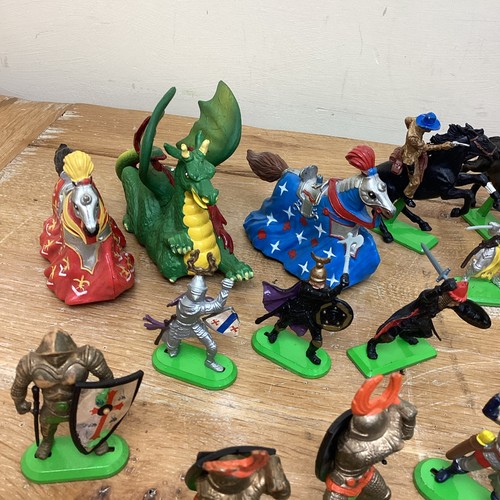  Lot Britains Deetail Knights Horses Combat Dragon Cowboy Vintage 60+ item WA2 - Picture 8 of 12