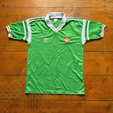 Retro Ireland Adidas 1988 Home Short Sleeve Football Shirt - Medium
